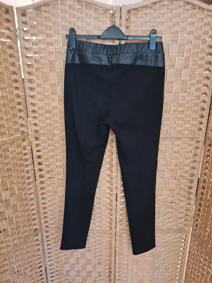 Naya black pleather leggings 10