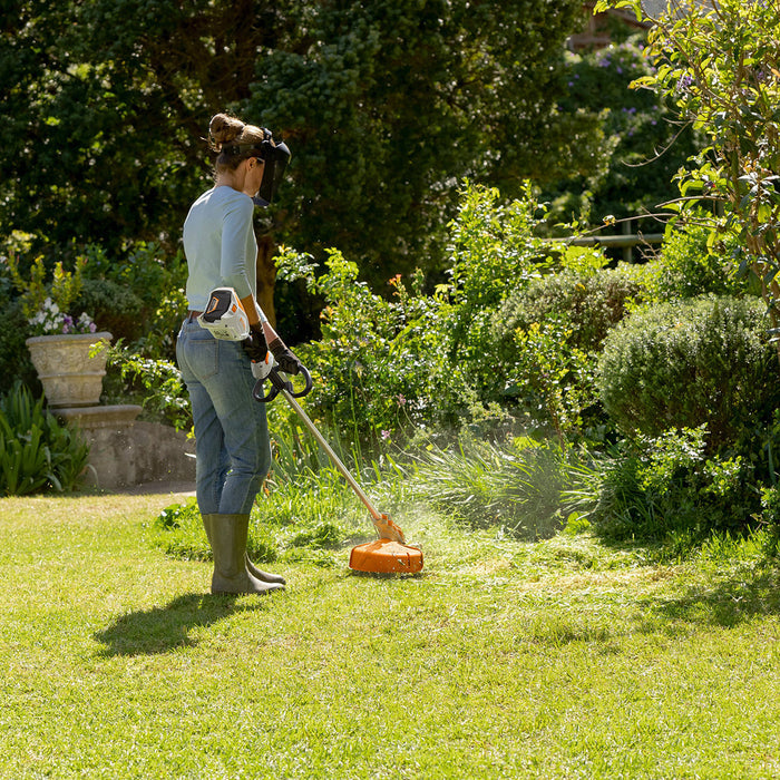 STIHL FSA 60 R Cordless Strimmer/Brushcutter