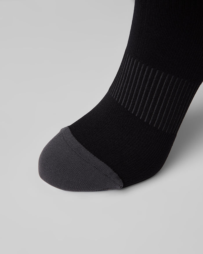 32 Degrees Black  _ 2 Pack Compression Socks