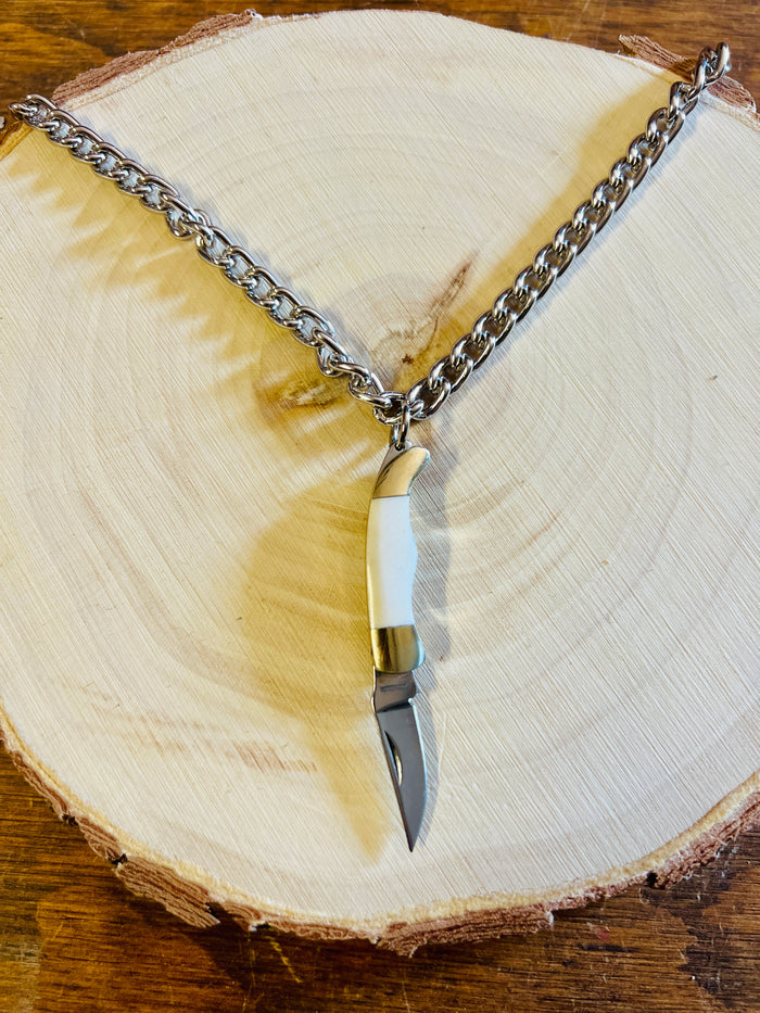 3" Switchblade Heavy Chain Necklaces