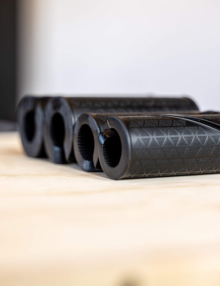 Adaptive Bar Grips