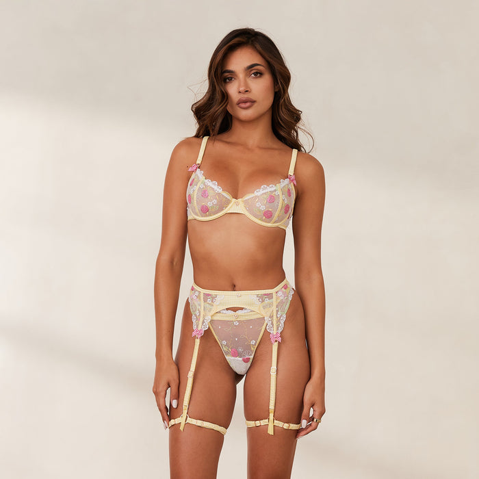 Leidy, 32C/XS