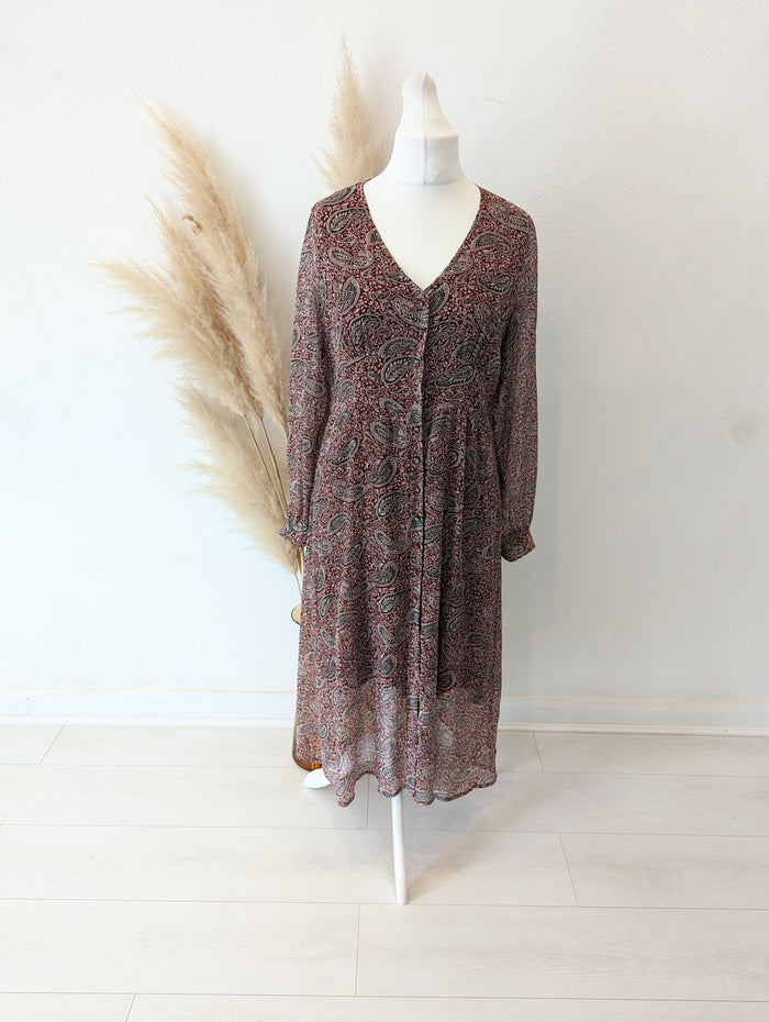 Andam Paisley Maxi Dress Size 14/16