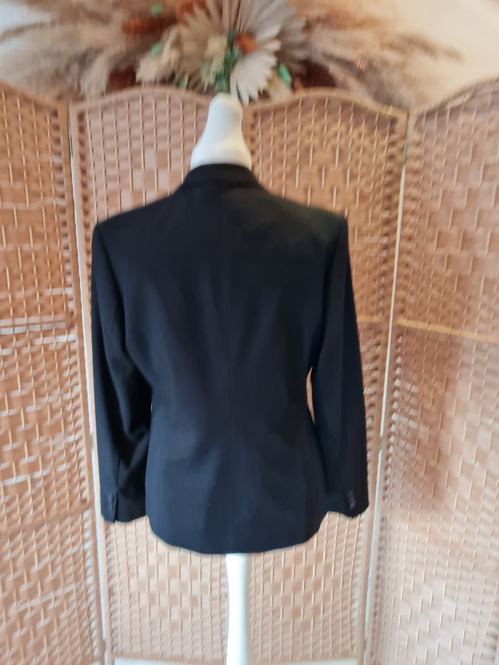 Austin Reed Black Trouser suit 14