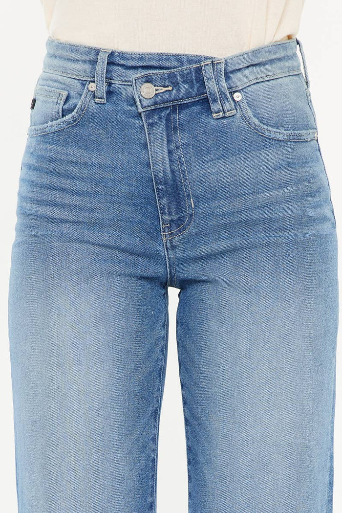 Birmingham High Rise Straight Kancan Jeans