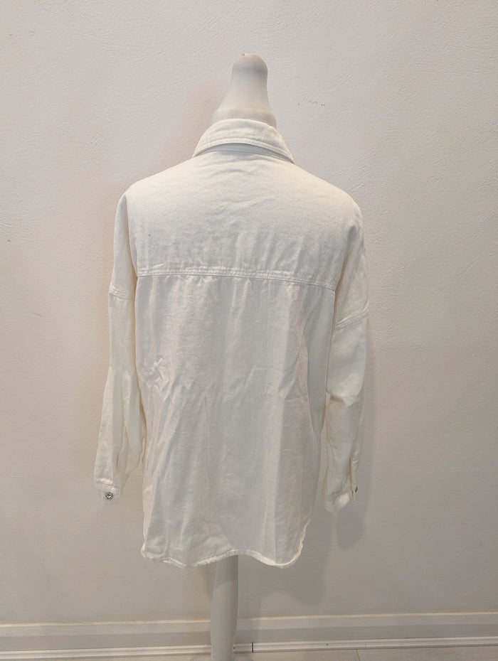 Bisou's Project White Gem Shirt S/M