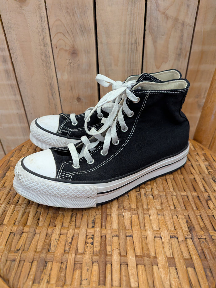 Black Converse 5