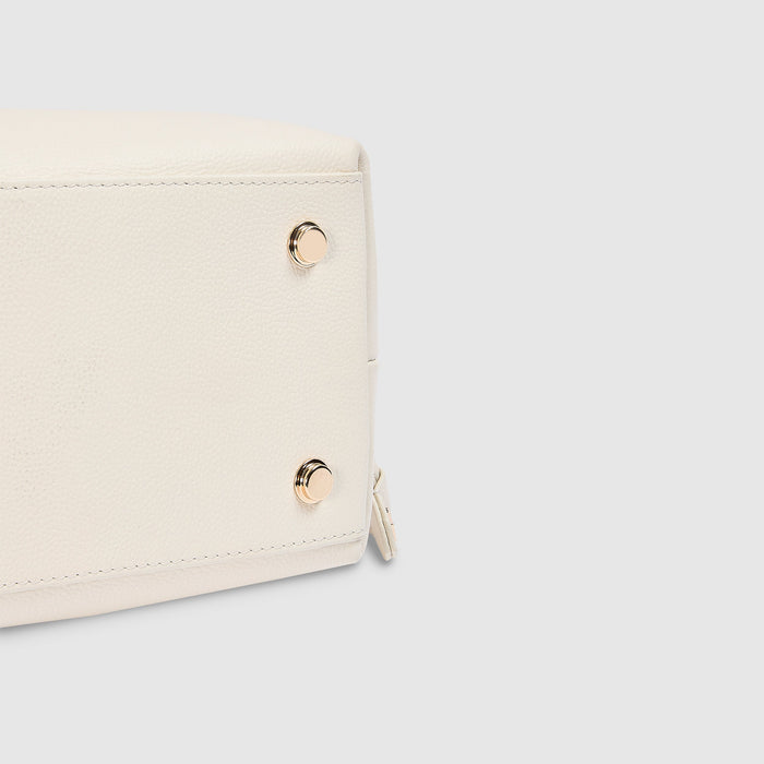 Blythe Bucket Bag - Cream