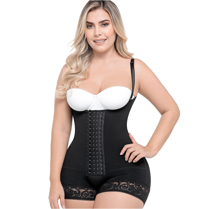 3XS / Black
