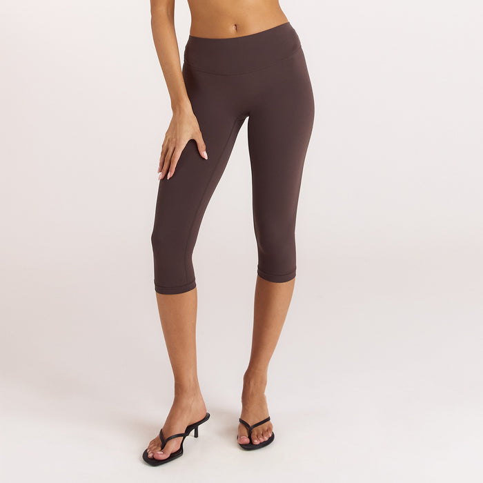 ContourSoft™ Capri Leggings - Dark Chocolate