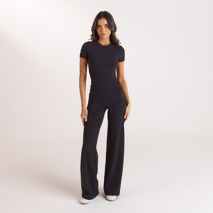 ContourSoft™ Straight-Leg Leggings - Black