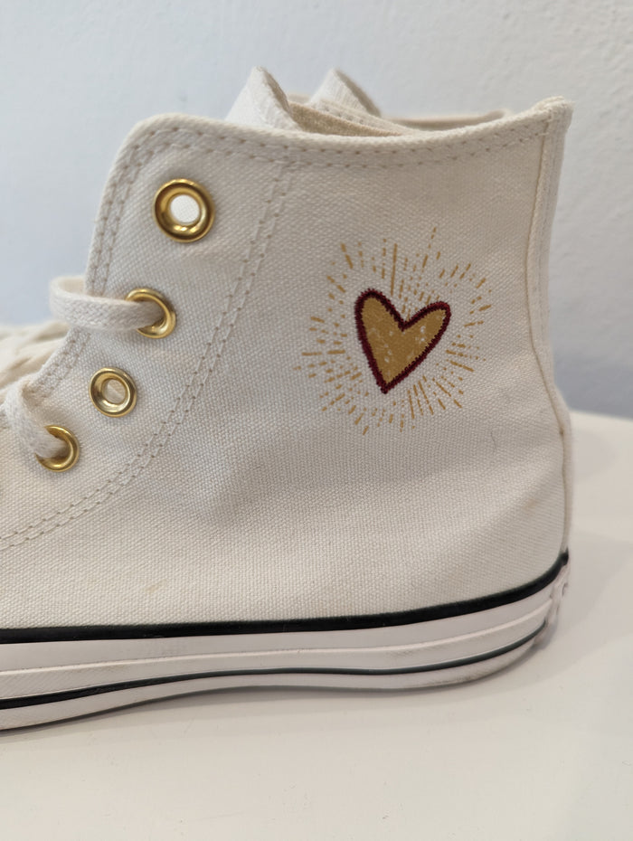 Converse White Heart Hightops 6