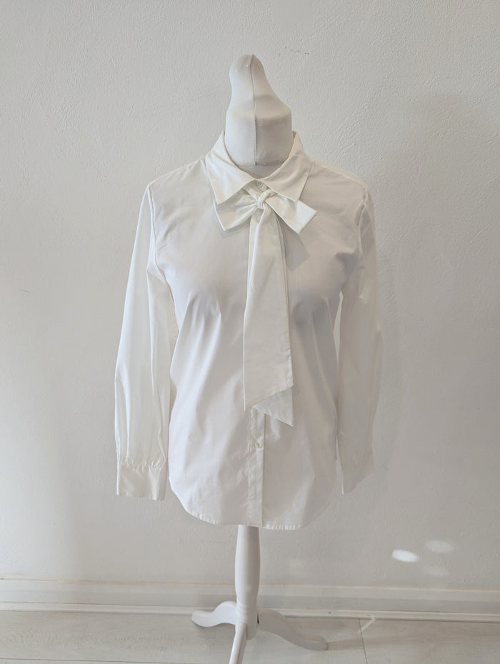 Culture White Bow Shirt 14