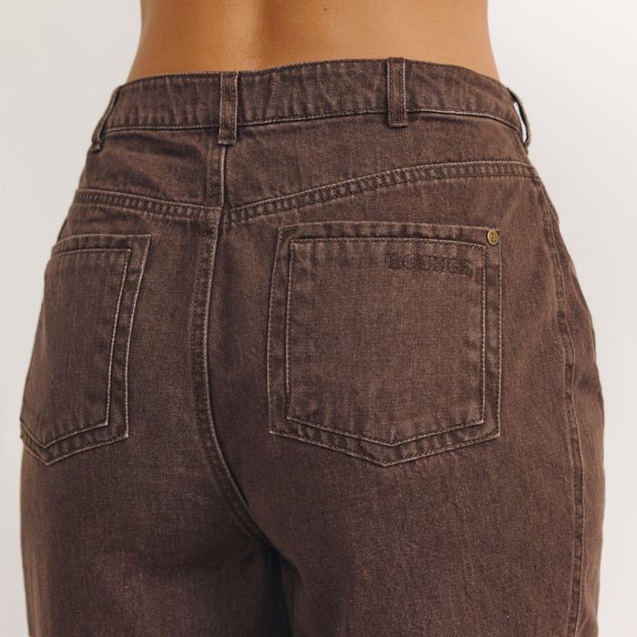 Dipped-Waist Wide-Leg Jeans - Espresso