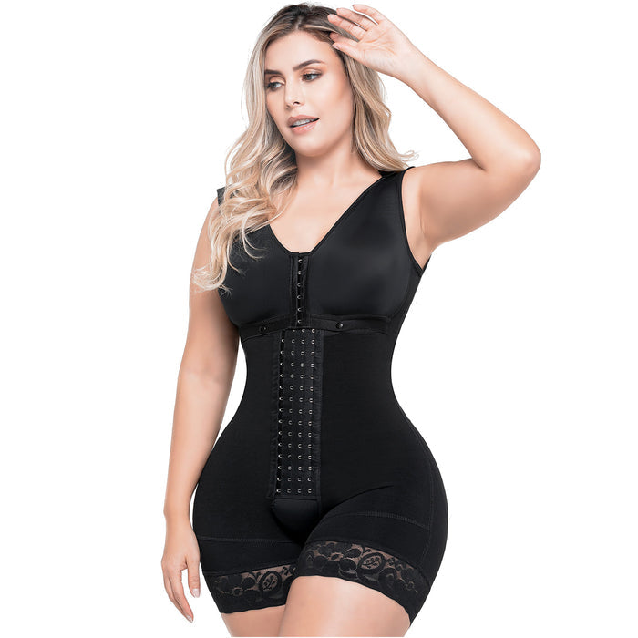3XS / Black
