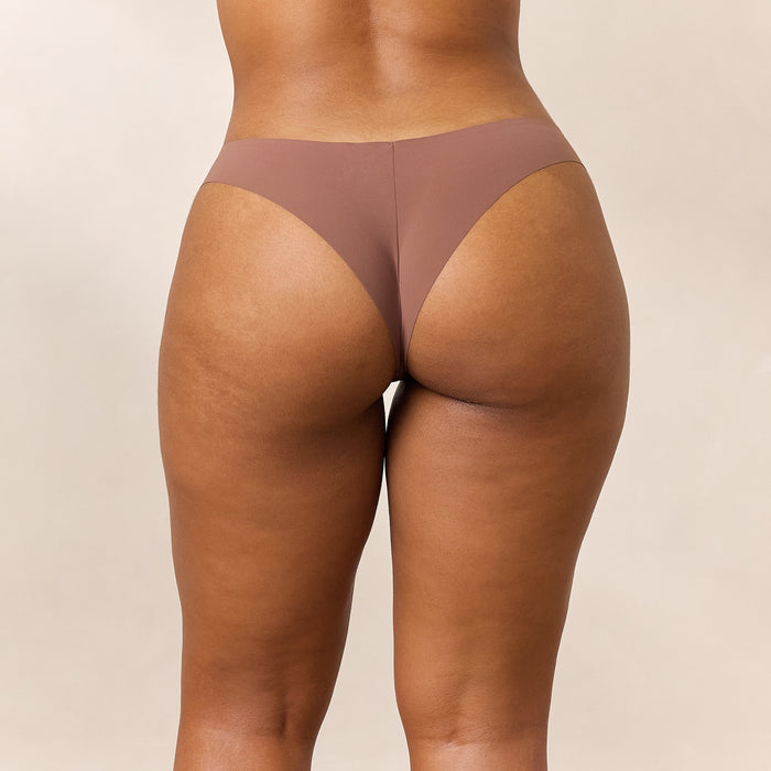Amber, L