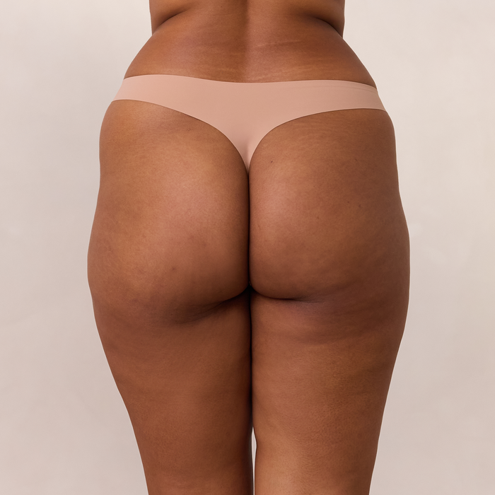 Nayeli, M