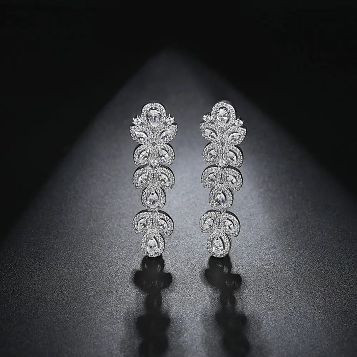 Exquisite Cubic Zirconia Diamond Bridal Earrings - The Wedding Garter