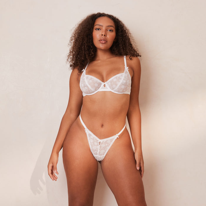 Amber, 36D/L (Thong)