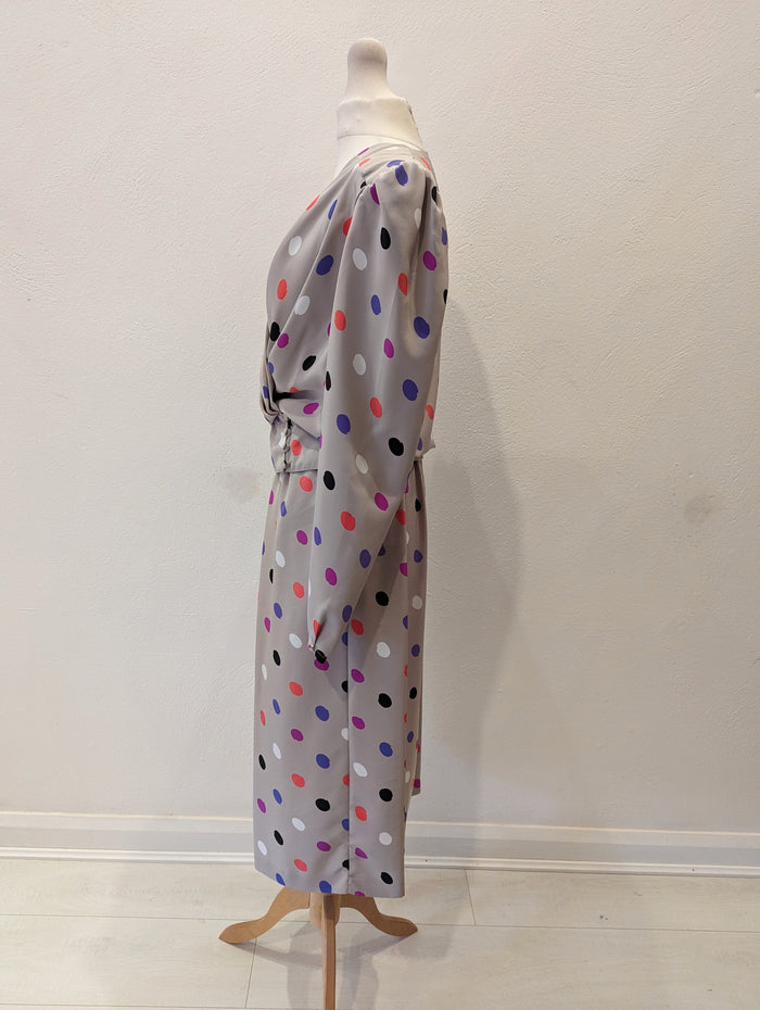 Gina Bacconi 2 piece Grey Spot 10