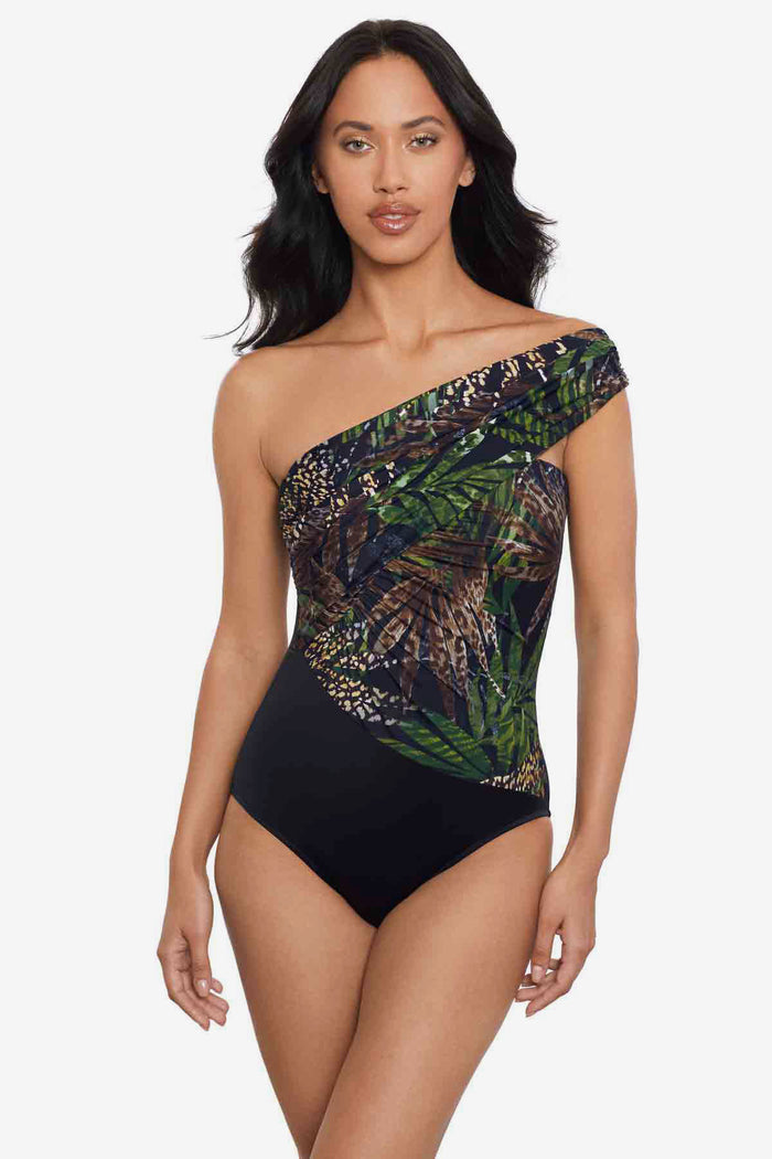 Goddess One Piece in Nighthawk