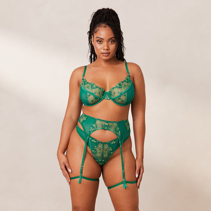 Essence, 36DD/L