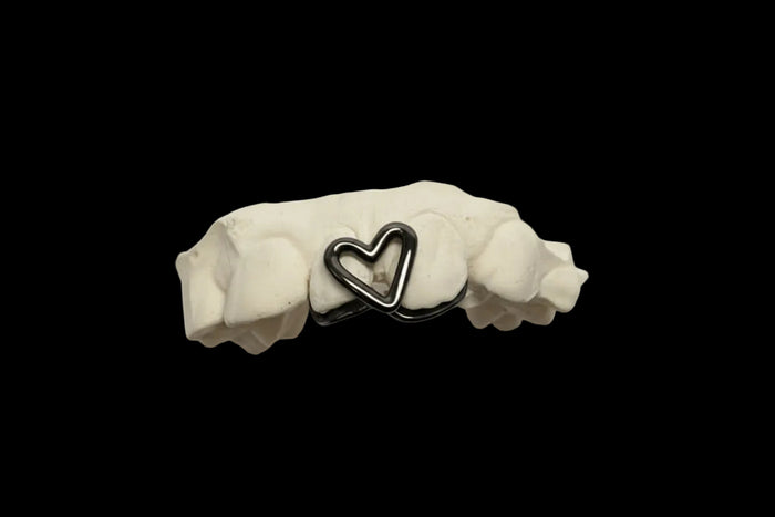 Heart Gap Grillz