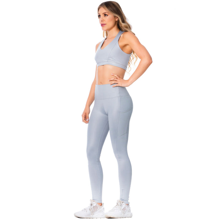 High-Rise Shimmer Silver Sports Leggings for Women – Stretchy, Sculpting & Stylish