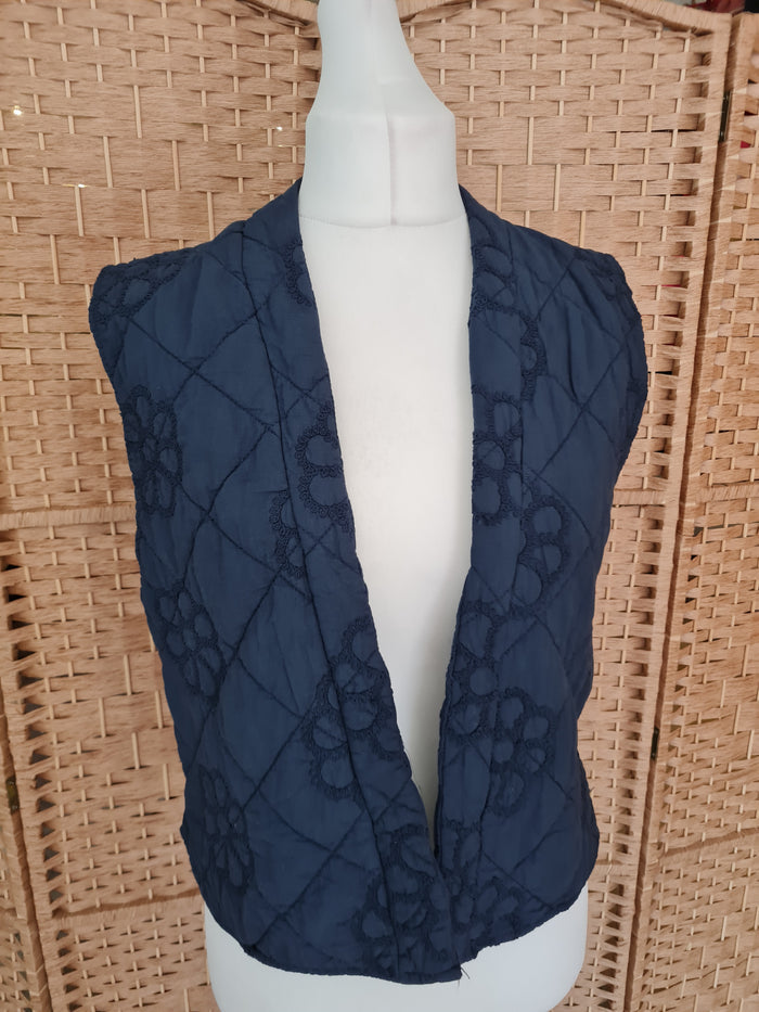 Izzy padded gilet in navy