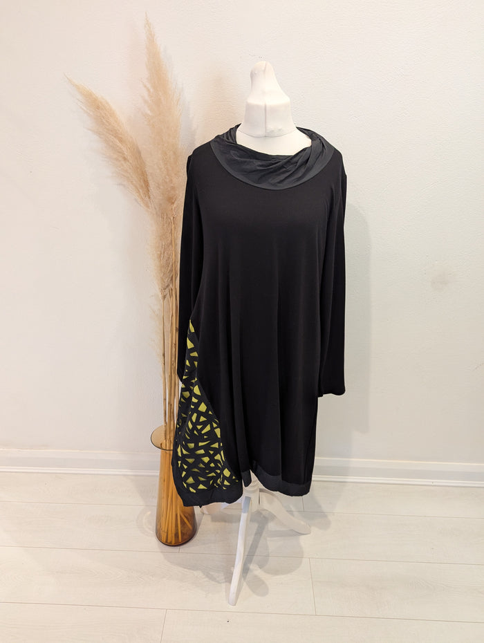 Luukaa Black/Green Godet Dress 14