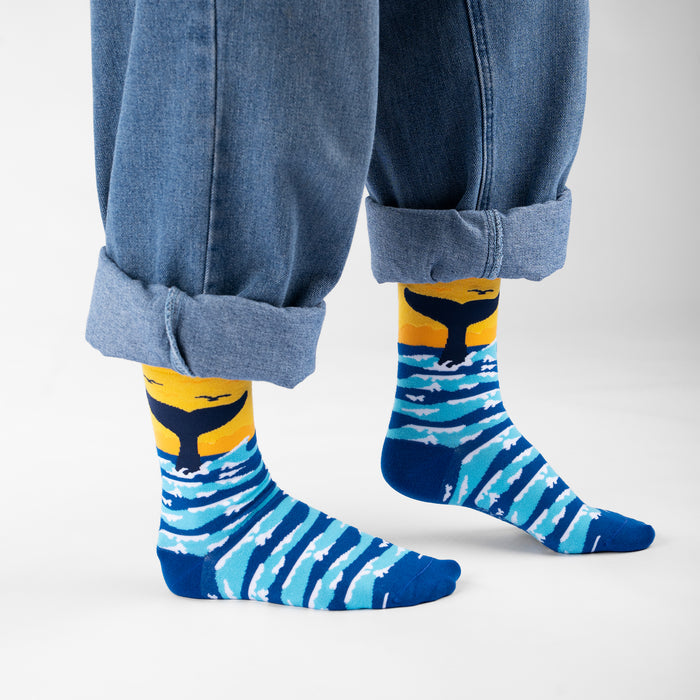 Makin' Waves Bamboo Socks