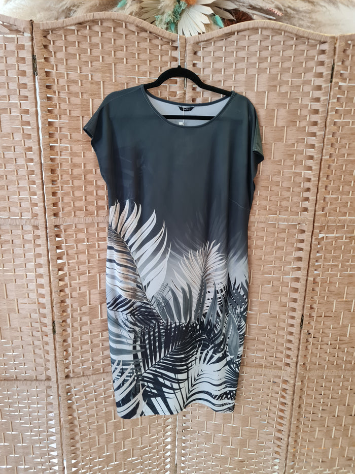 M&CO leaf print tunic 14