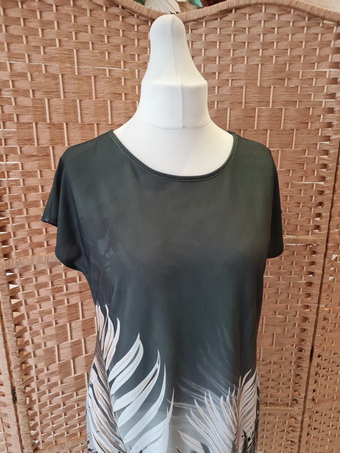 M&CO leaf print tunic 14
