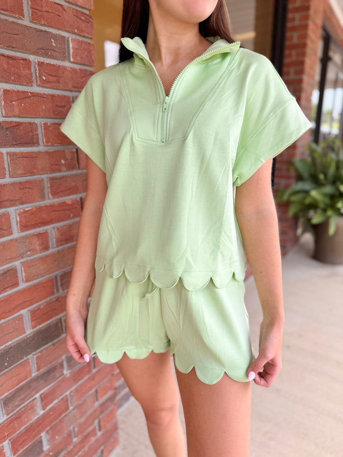 Melon Scallop Half Zip Set