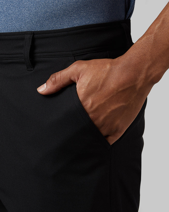 32 Degrees Black _ Men's 9-Inch Golf short {model: Isaiah is 6'1", wearing size 30}{bottom}{right} {bottom}{right}