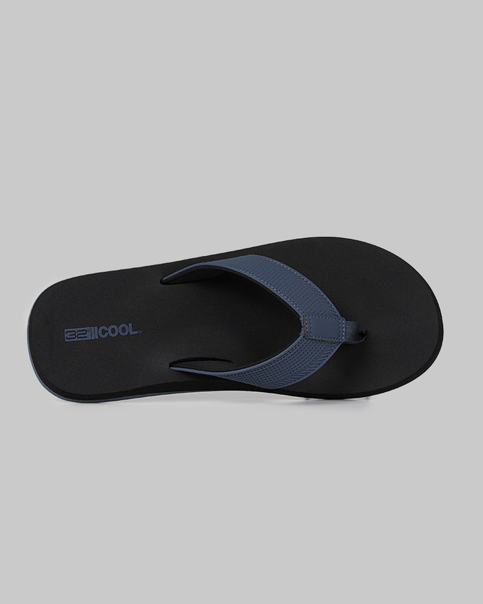 32 Degrees Navy _ Men's Casual Comfort Flip Flops {bottom}{right}