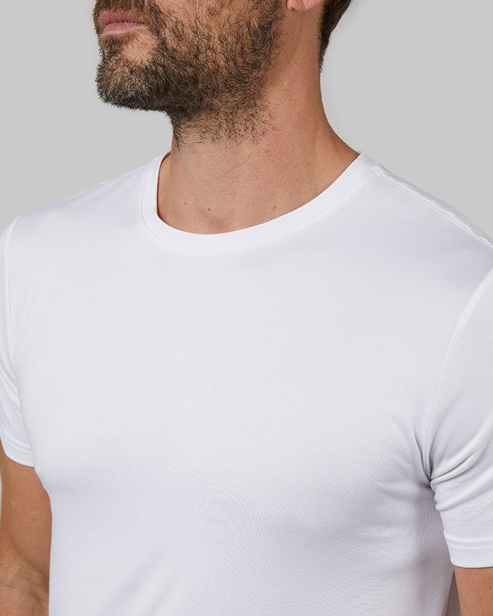 32 Degrees White _ Men's Cool Classic Crew T-Shirt {model: Cedric is 6'1.5", wearing size M}{bottom}{right}{bottom}{right}