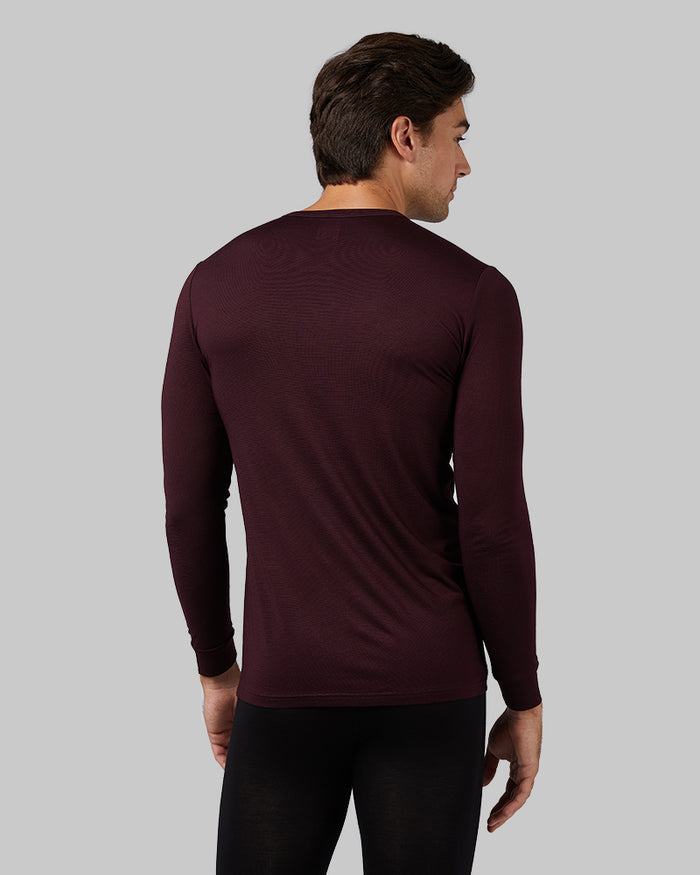 32 Degrees Burgundy _ Men's Lightweight Baselayer Crew Top {model: Zac is 6'3", wearing size M}{bottom}{right} {bottom}{right}