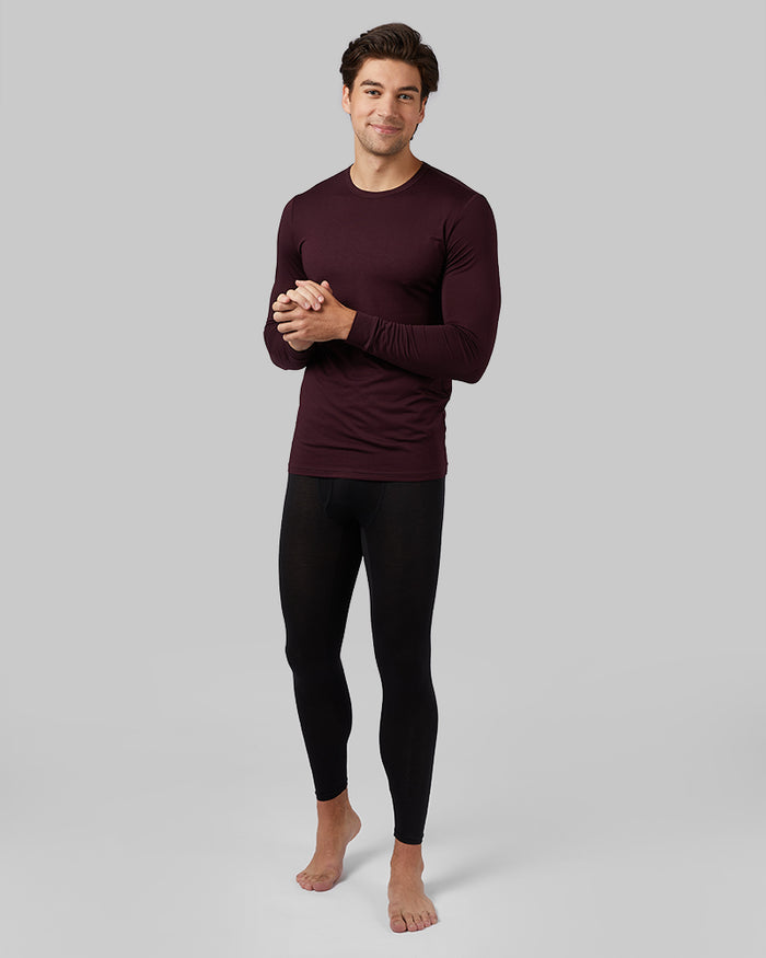 32 Degrees Burgundy _ Men's Lightweight Baselayer Crew Top {model: Zac is 6'3", wearing size M}{bottom}{right} {bottom}{right}
