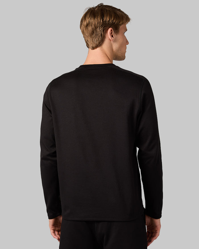 32 Degrees Black _ Men's Luxe Flex Long Sleeve Crew Top {model: David is 6'2", wearing size M}{bottom}{right} {bottom}{right}