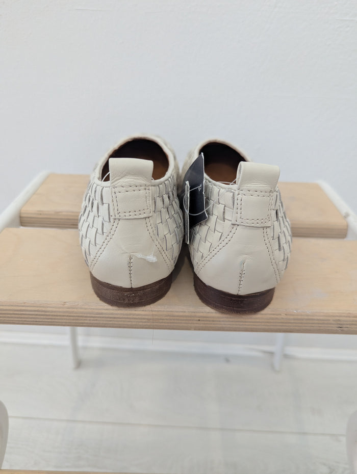 M&S Cream Pumps 6 NWT RRP £45