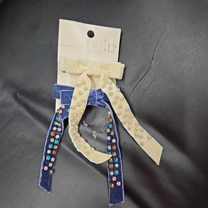 New Hair Clips Bows