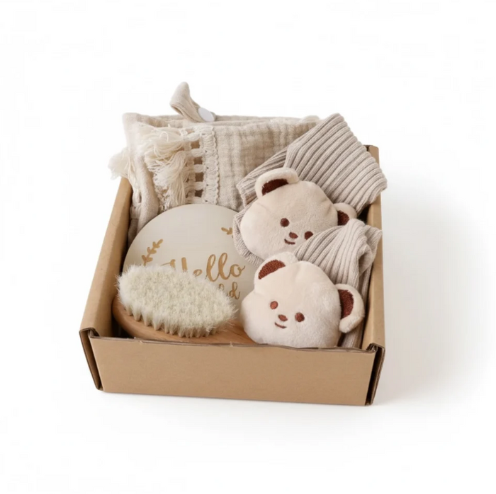 Newborn Baby Shower Gift Set Bundle image 0