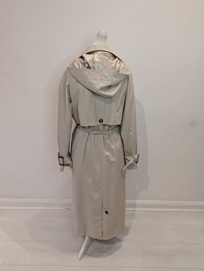Next Cream Rain Mac 14