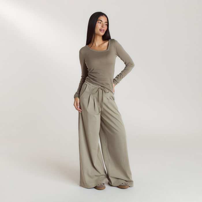 Pleated Wide-Leg Trousers - Thyme