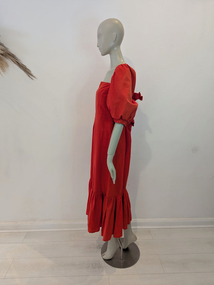 Queens of Archive Orange Maxi XL NWT