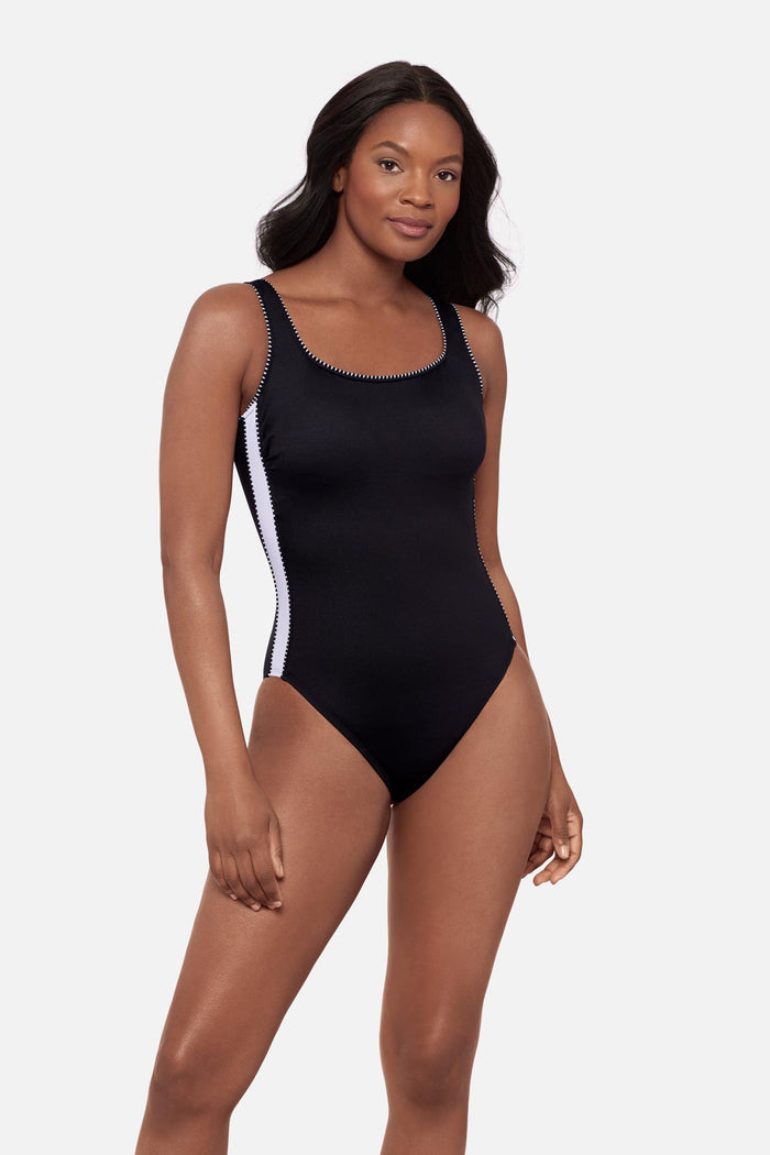 Reflex One Piece in Liquid Sculpt