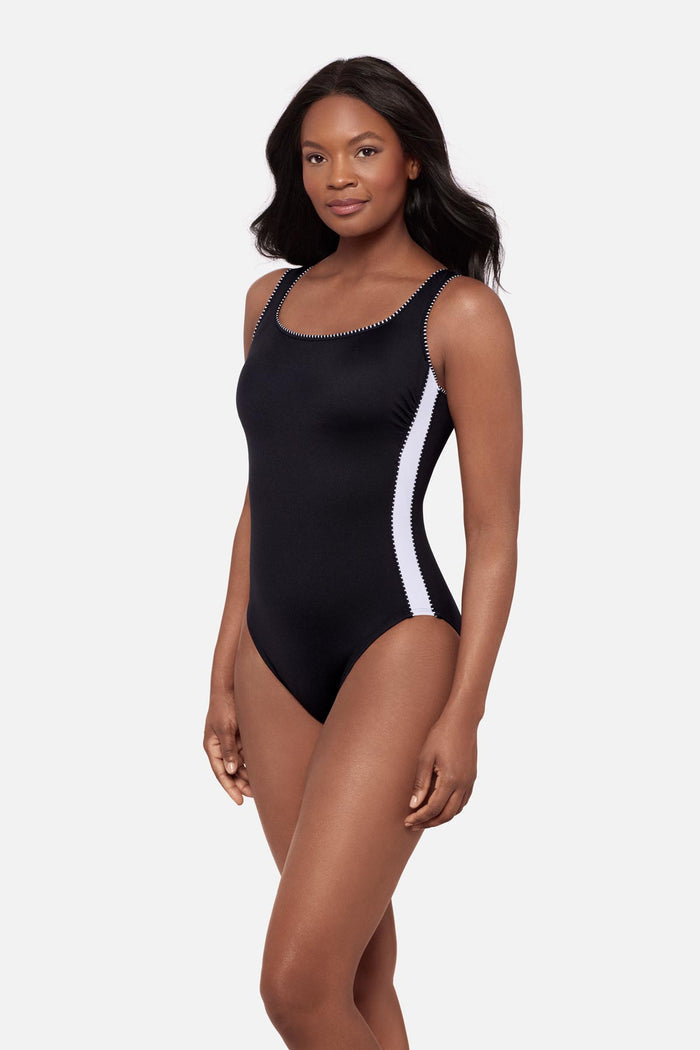Reflex One Piece in Liquid Sculpt