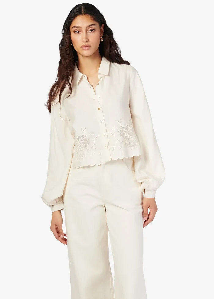 Cami NYC Rhonda Blouse in Macadamia