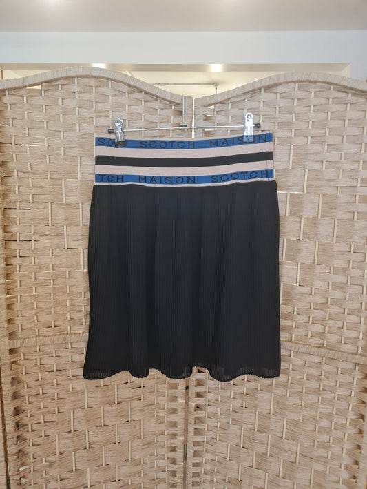 Scotch & Soda Black pleated skirt M
